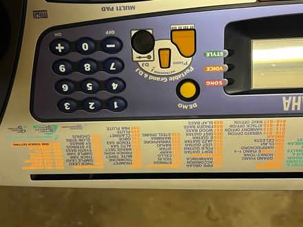 Photo of free Yamaha Electric Keyboard (Whiston S60) #1