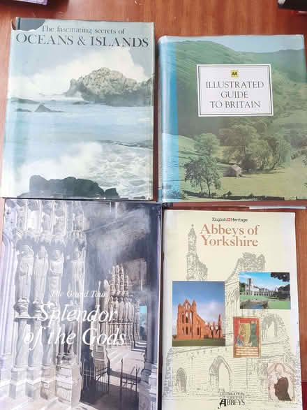 Photo of free Books - Non-Fiction (Southport PR8) #1