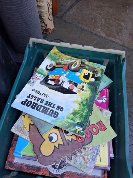 Photo of free Children table chair (Henlow SG16) #1