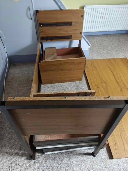 Photo of free Strong office desk with drawers (Central Reading RG1) #2