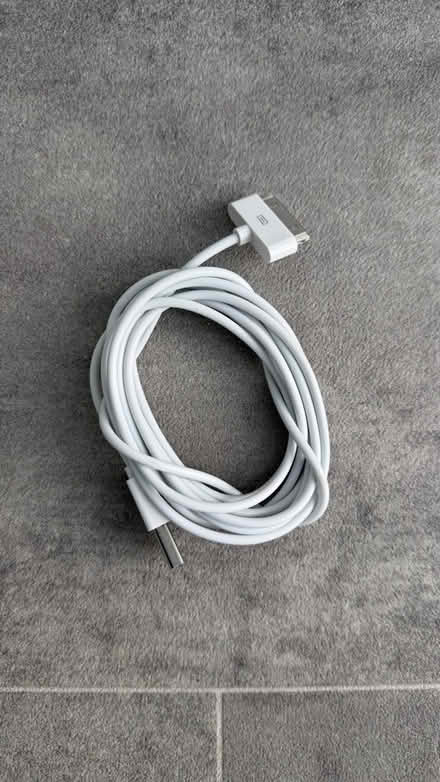 Photo of free Used reset iPad2 with cover/stand, charging lead & box (Welling DA16) #2