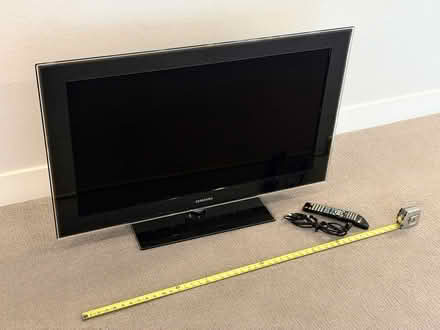 Photo of free 40” Samsung LCD Television (West Side of Longmont) #1