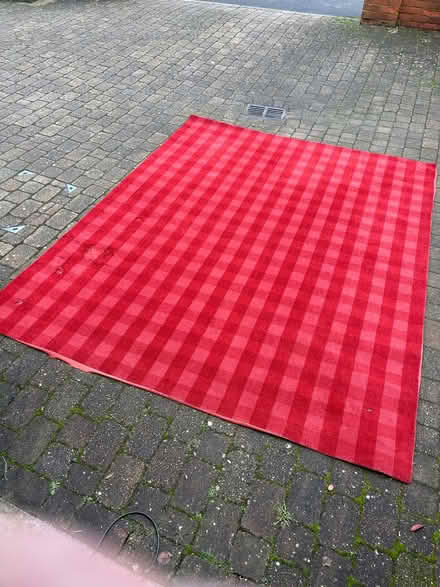Photo of free Red checkered rug (Guildford GU2) #1