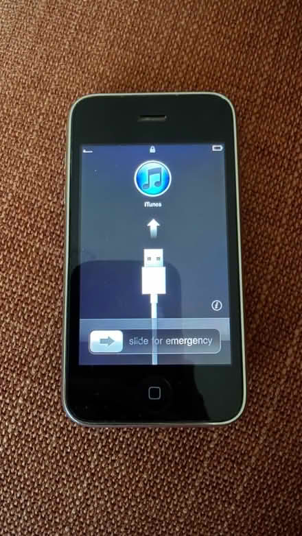 Photo of free iphone 3G, reset, no Sim, boxed (Welling DA16) #2