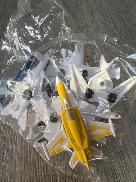 Photo of free Set of small plastic Aeroplanes in a plastic bag. (Southsea PO4) #3