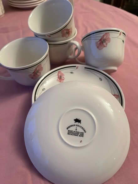 Photo of free Assorted cups and saucers (Garston, Watford, Herts WD25) #3
