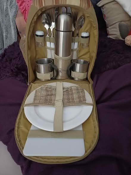 Photo of free Hi gear picnic rucksack (Marldon TQ3) #2