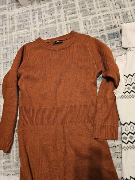 Photo of free 3 ladies jumpers (Stevenage SG1) #3