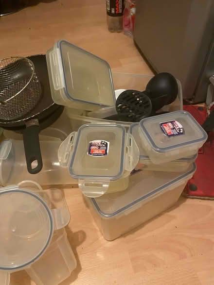 Photo of free Various Kitchen storage and other items (Yarnton OX5) #2