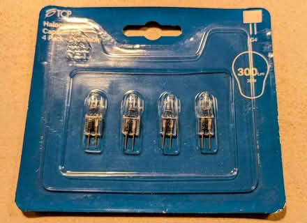 Photo of free G4 halogen bulbs (St Albans AL1) #1