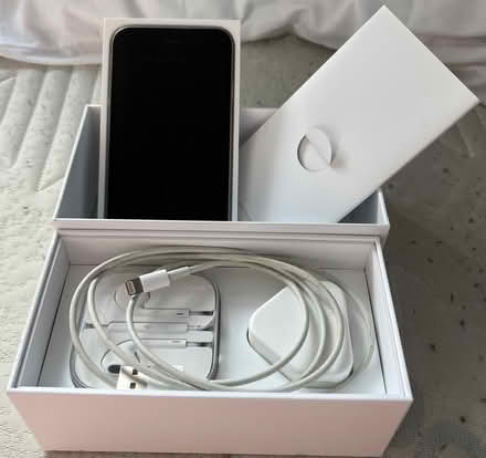 Photo of free 2 mobile phones (Church Langley CM17) #1