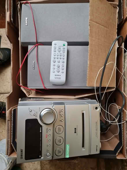 Photo of free Sony CD player pair of speakers and remote control (South Newington OX15) #1