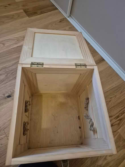 Photo of free Fortnum & Mason old wooden box (Sw155au, Barnes) #1