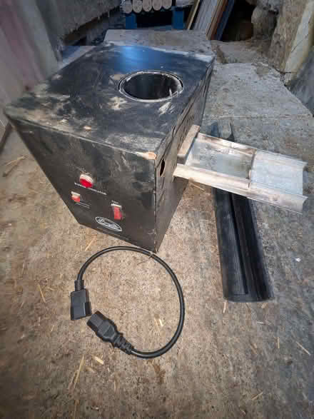 Photo of free Bradley smoker (Hardendale Quarry CA10) #4