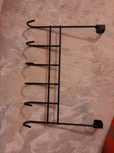 Photo of free Over the door hanger (Milton Ernest) #1