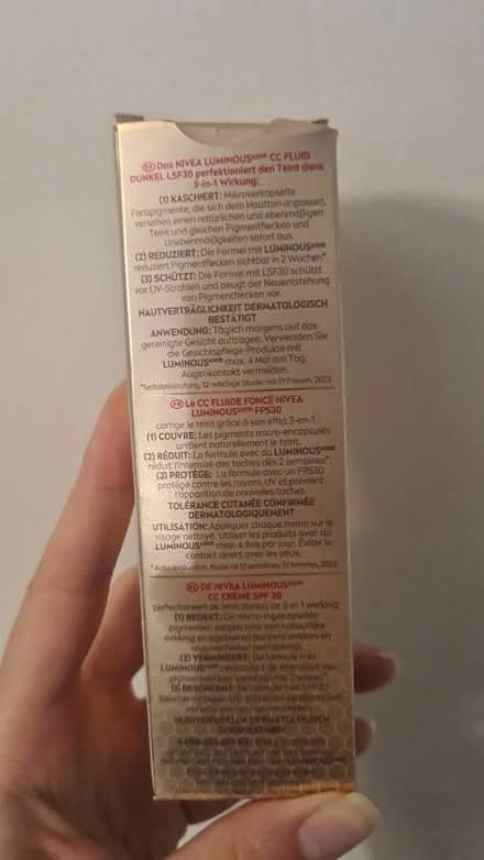 Photo of free CC fluid SPF30 dark skin (03 deep) (Brick lane E1 6S) #3