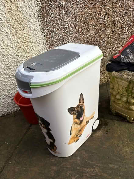 Photo of free Large plastic dog food (kibble) container/bin (Southport PR9) #2