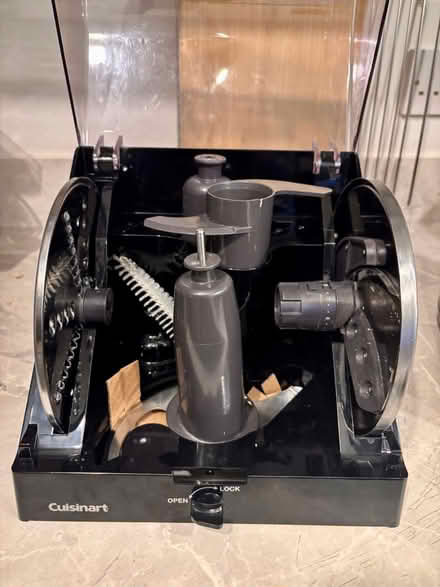 Photo of free Cuisinart food processor (SK7 Hazel Grove) #3
