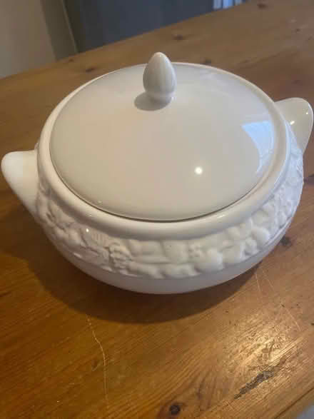 Photo of free Large casserole dish (Black Park LL14) #1