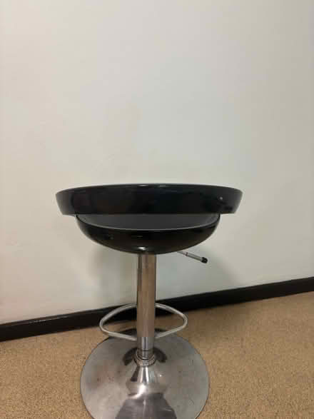 Photo of free Black bar stool (Richmond TW10) #2