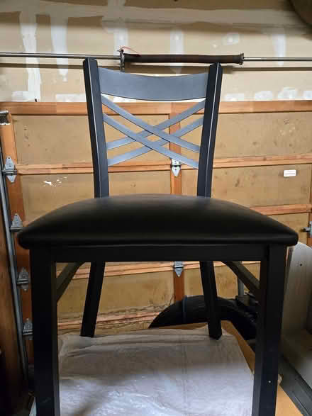Photo of free 6 FREE metal chairs (West linn) #2