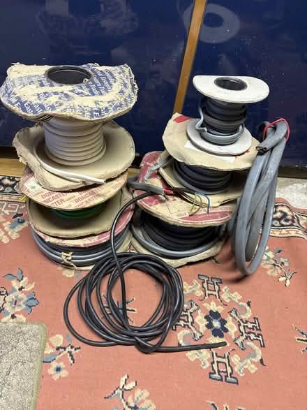 Photo of free electrical cable (Thames Ditton KT7) #1