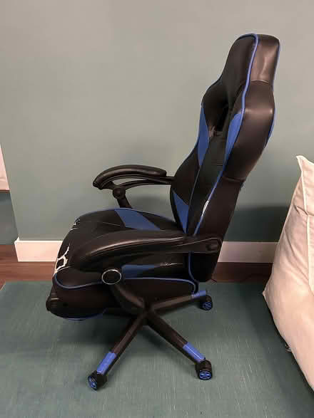 Photo of free Gaming Chair (Metrowest Boston) #2