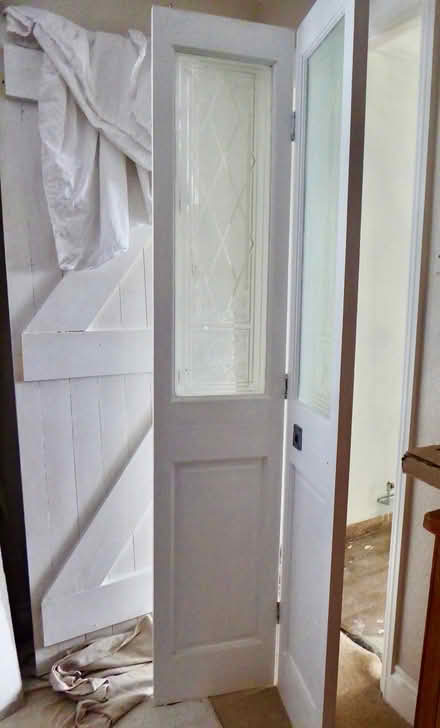 Photo of free bi-fold wooden doors (Battle TN33) #1