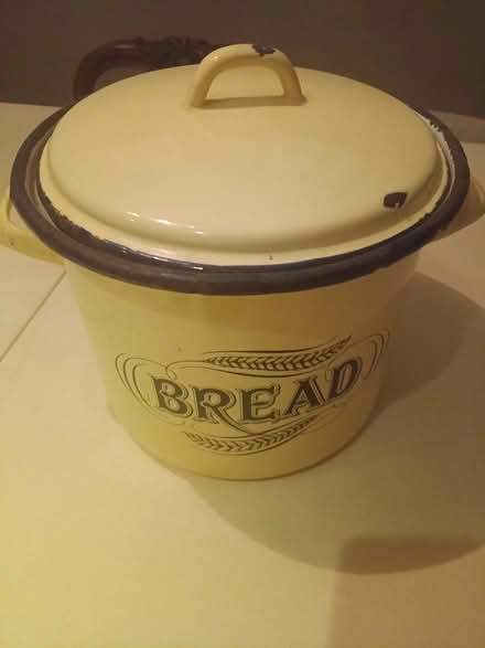 Photo of free Metal bread bin (Thornton heath) #1