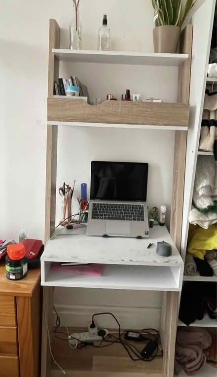 Photo of free desk + bedside table (SW9. Lambeth) #2