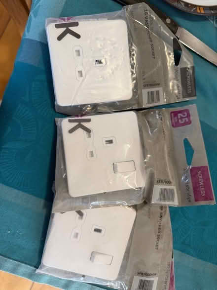 Photo of free Sockets (Cumnor OX2) #1