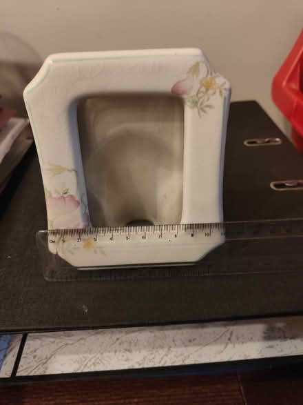 Photo of free Very small porcelain frame (Dublin 15) #4