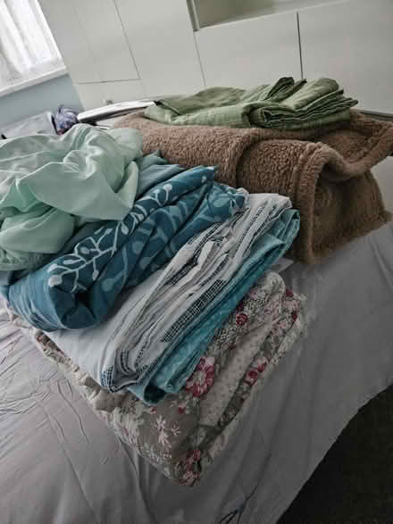 Photo of free Double Bedding (Stretford Motorway Estate M41) #1