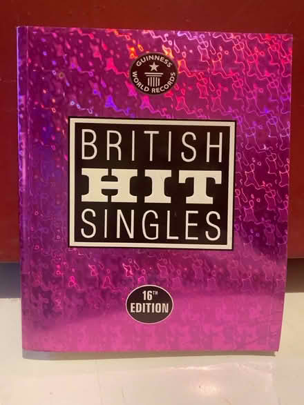 Photo of free BRITISH HIT SINGLES 16th EDITION (Salisbury SP1) #1