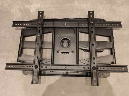 Photo of free TV wall bracket (Wheathampstead AL4) #3