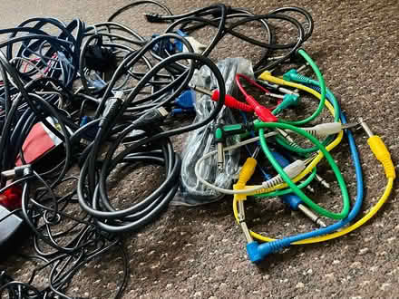 Photo of free Assorted cables (Walkley, S6) #1