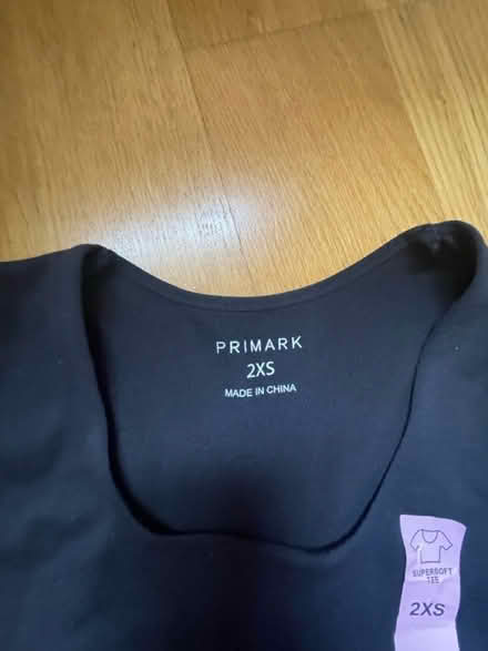 Photo of free Black T-shirt short 2XS (Angel EC1V) #2