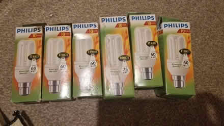 Photo of free Energy saver light bulbs (Kirk Hallam DE7) #1