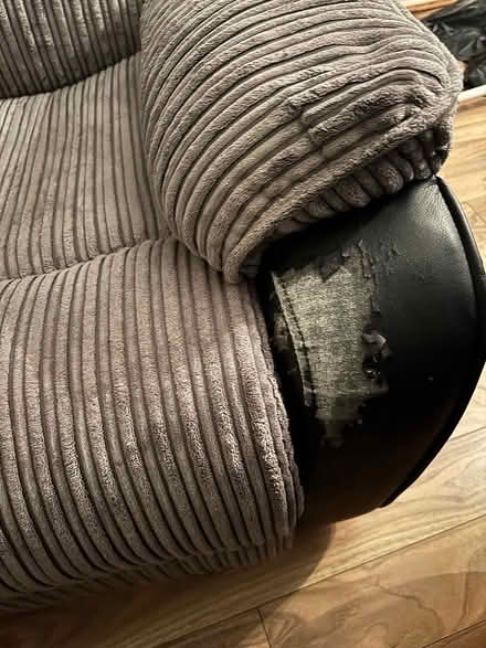 Photo of free Recliner (Ss177tg) #3