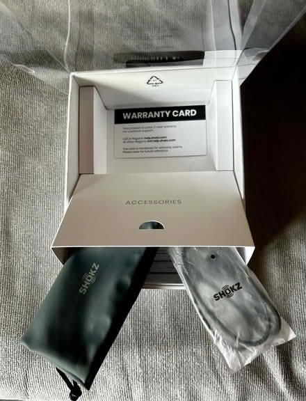 Photo of free Headphones (CT2) #3