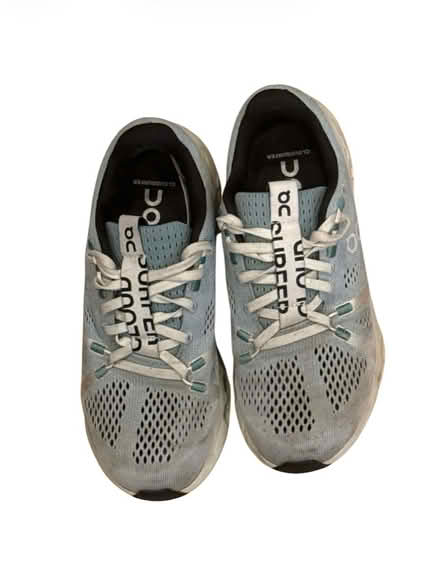 Photo of free On Clouds Woman’s Sneakers (Brooklyn Storage) #1