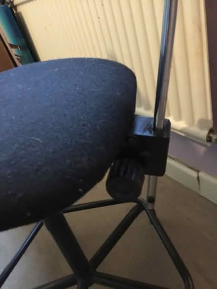Photo of free Swivel office chair (The Fish SY7) #2