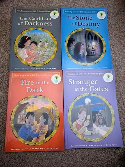 Photo of free Oxford reading tree books (Letchworth the Grange) #1