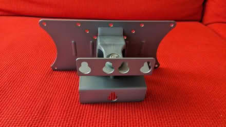 Photo of free TV wall mount VESA (Sedgley DY3) #2