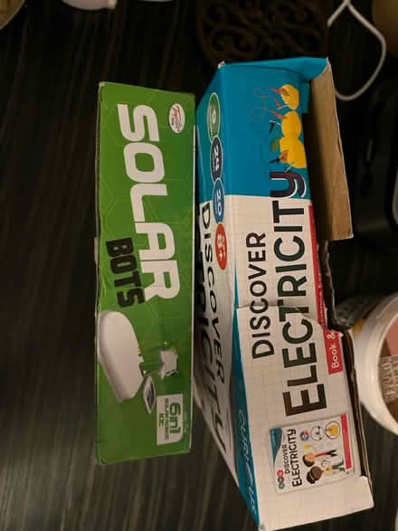 Photo of free Two science kits (Cannonmills EH7) #1