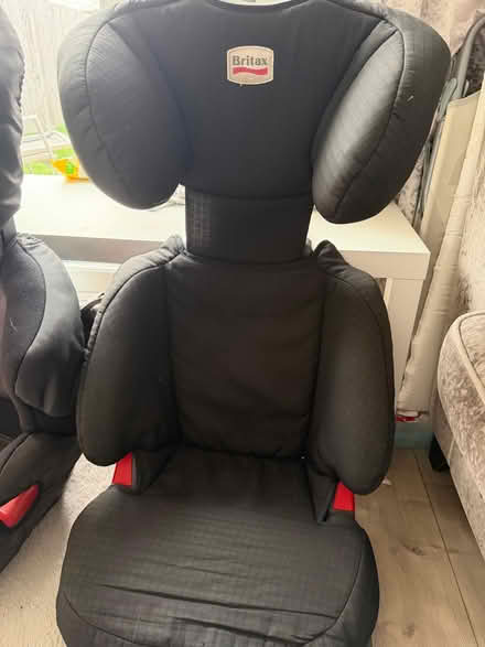 Photo of free Car seats (CW2) #2