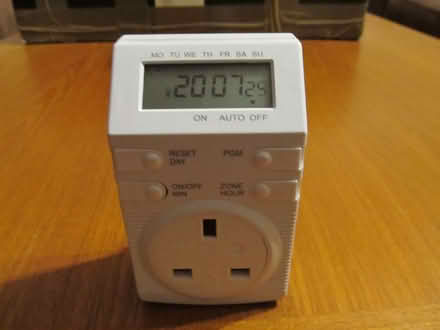 Photo of free 7-day electronic timeswitch (Sunnyside RH19) #1