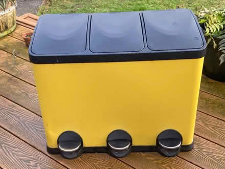 Photo of free Recycle bin (Lea PR2) #1