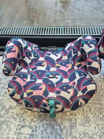 Photo of free Car seat forward facing - unicorn (Croham CR2) #2