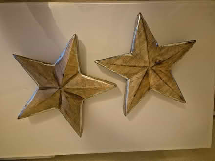 Photo of free Wooden star decorations (Sw155au, Barnes) #2